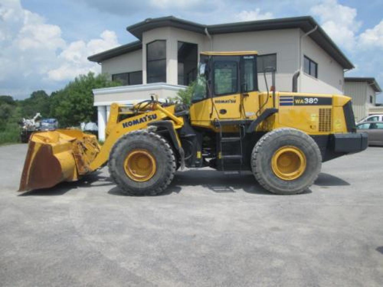 Used 2006 KOMATSU WA3805 For Sale in Caledonia, NY 14423 Grape 4.9