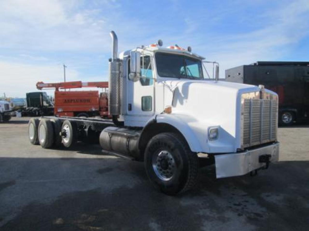 Used 2004 KENWORTH T800 For Sale Grape 4.9