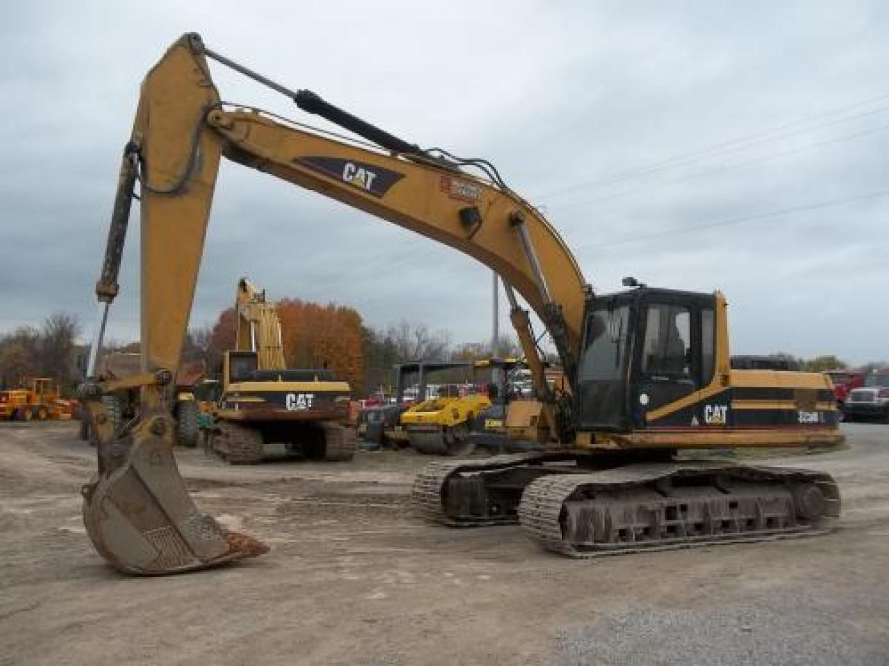 Used 1998 CATERPILLAR 325BL For Sale in Caledonia, NY 14423 Grape 4.9