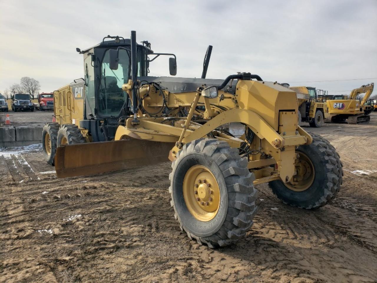 Used 2014 CATERPILLAR 12M3 For Sale in Caledonia, NY 14423 - AutoBoss 5.8