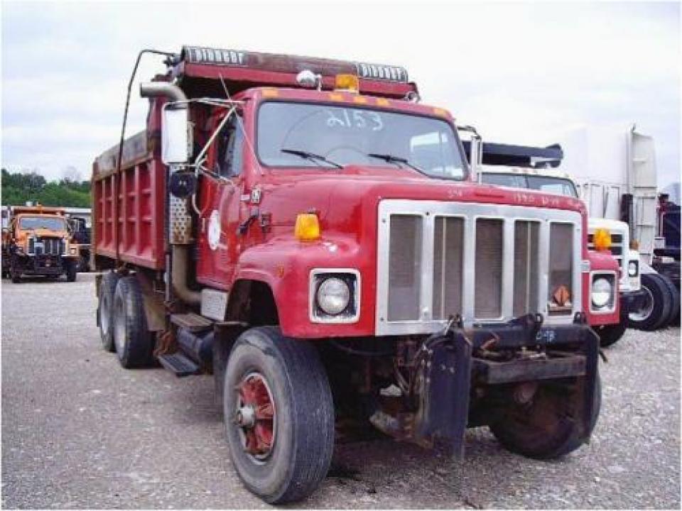 Used 1990 INTERNATIONAL 2574 For Sale in Caledonia, NY 14423 Grape 4.9
