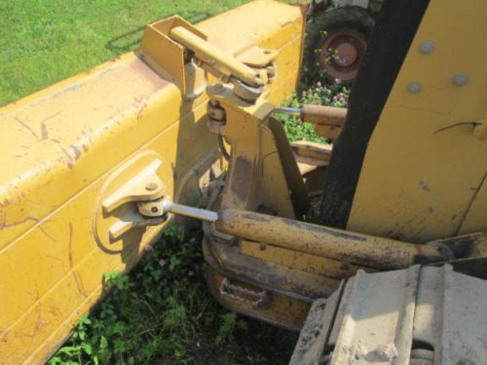 D8 dozer rental rates